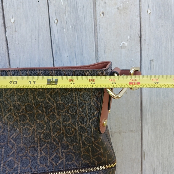 Calvin Klein Lyla Monogram Double Zip Shoulder Bag Purse Removable Strap - Picture 11 of 12